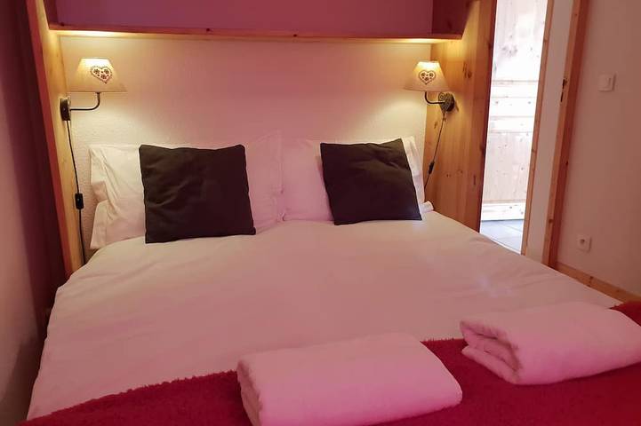 Appartement entier, Super appartement 1 chambre avec vue sur la montagne, proche du centre de Samoëns et du bus de ski in Samoëns, Région de Bonneville