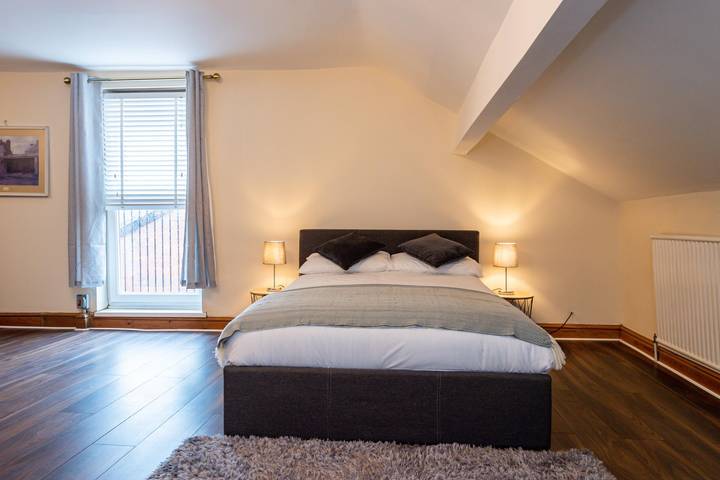 Location de vacances pour 10 personnes, adapté aux familles à Liverpool - 2