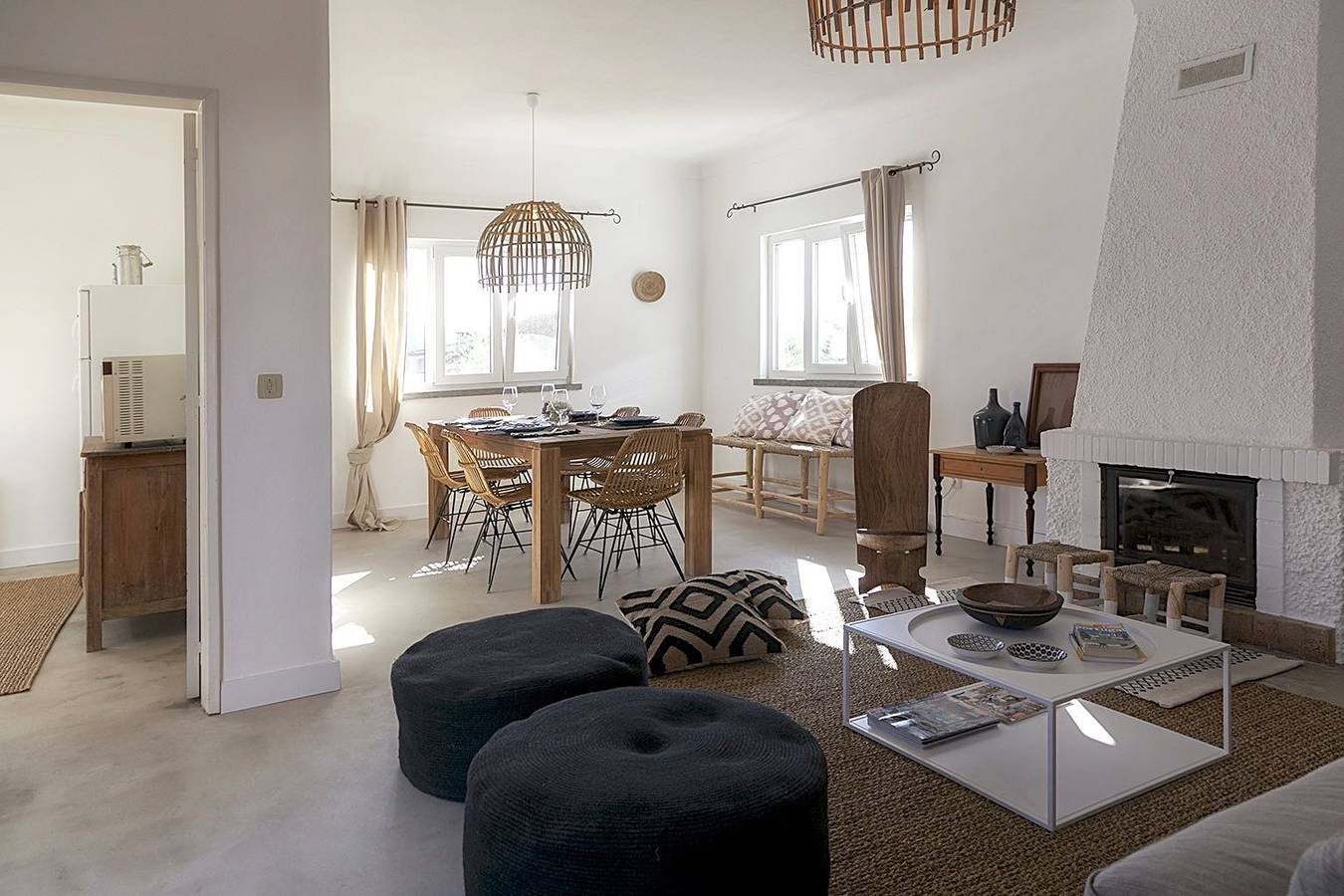 Cottage 'Casa Das Alfazemas' met Gedeeld Zwembad, Privéterras en Wi-Fi in Cadaval, Lissabon District