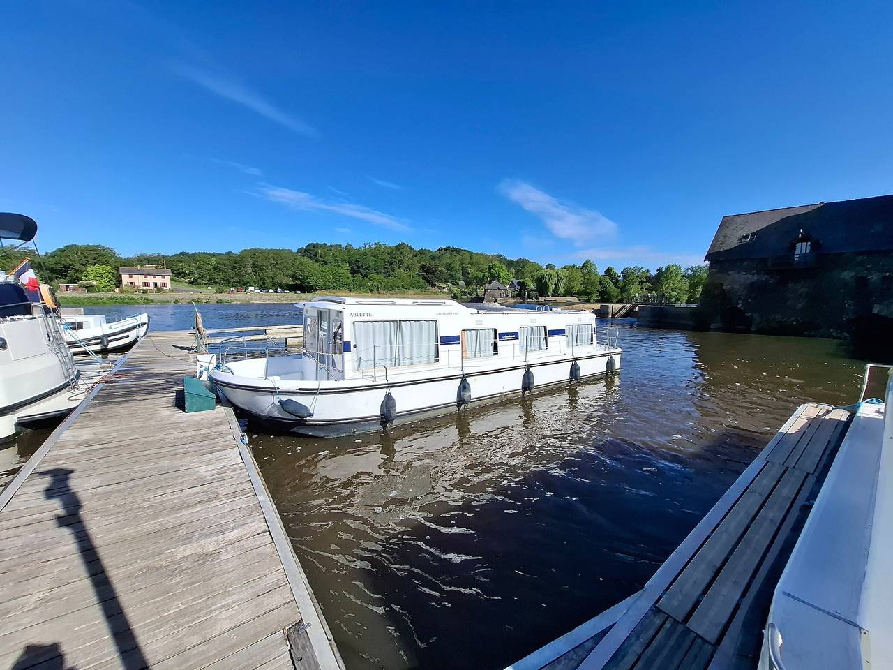 Bateau séjour en bord de Mayenne - 9 pers. in Chenillé-Changé, Région de Segré