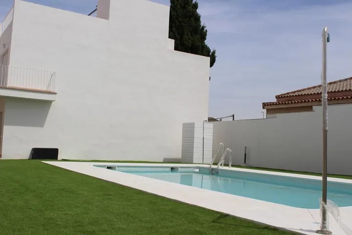 Appartement de vacances pour 4 personnes, avec vue ainsi que balcon et piscine - 1
