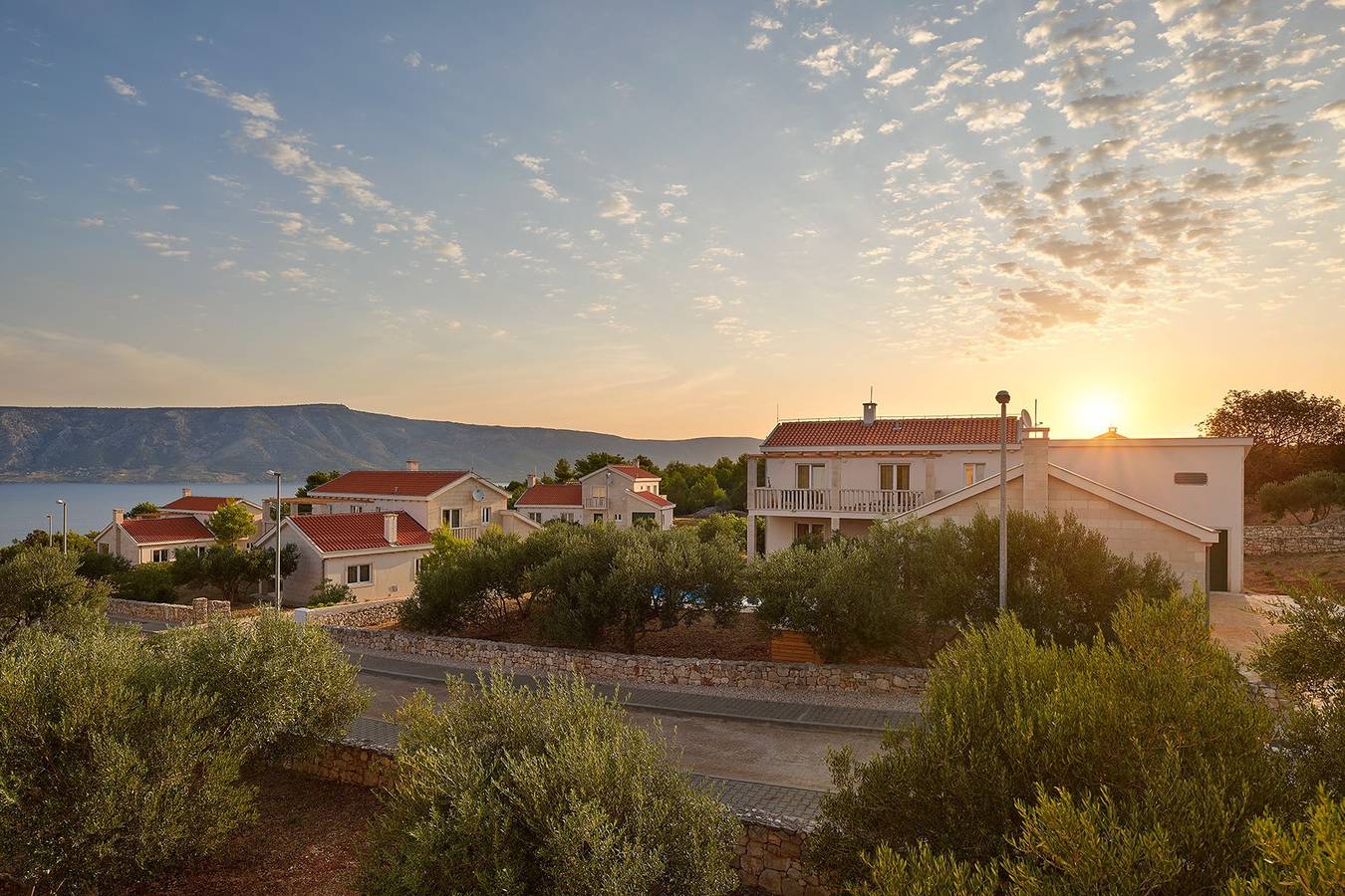 Villa con piscina e ampio giardino in Stari Grad, Isola di Lesina