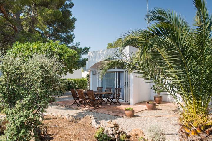 Villa pour 6 personnes, avec Terrasse ainsi que Jardin et Vue à Calafat