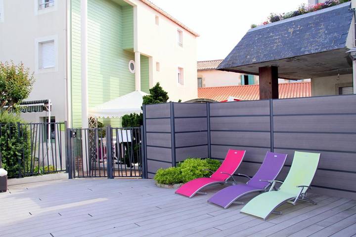 Hôtel pour 2 personnes, avec jardin et piscine dans Essarts-en-Bocage - 4