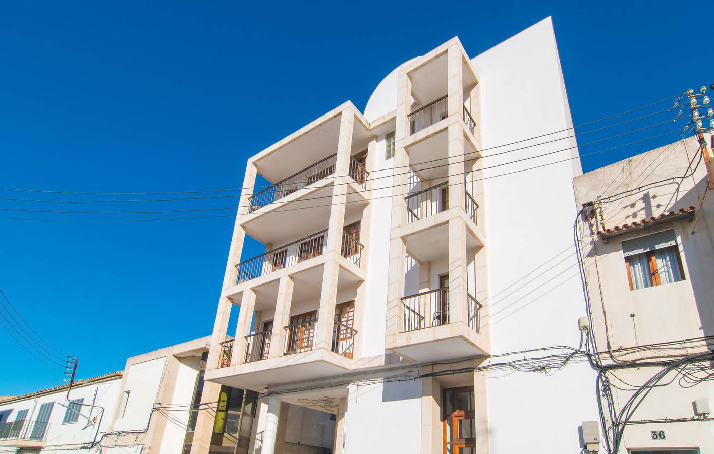 Apartamento vacacional entero, Acogedor apartamento con terraza y jardín, cerca de la ciudad in Felanitx, Mallorca Sur