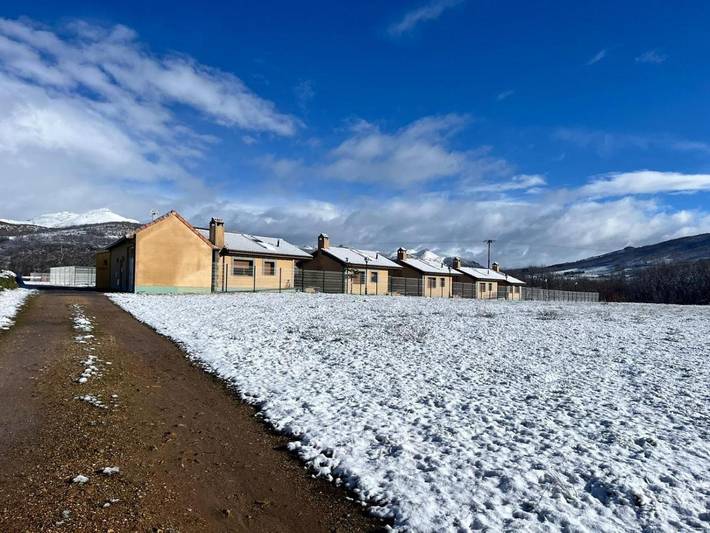 Casa rural para 4 personas, con Terraza además de Jardín y Vistas en Matallana de Torío