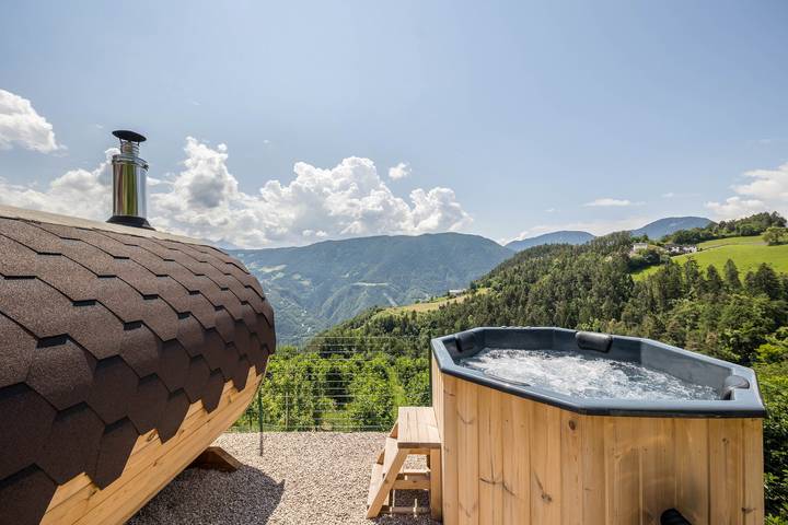 Appartamento intero, Appartamento "Thalerhof Naturae Oasis Ritten" con terrazza privata e Wi-Fi in Auna di Sotto, Renon