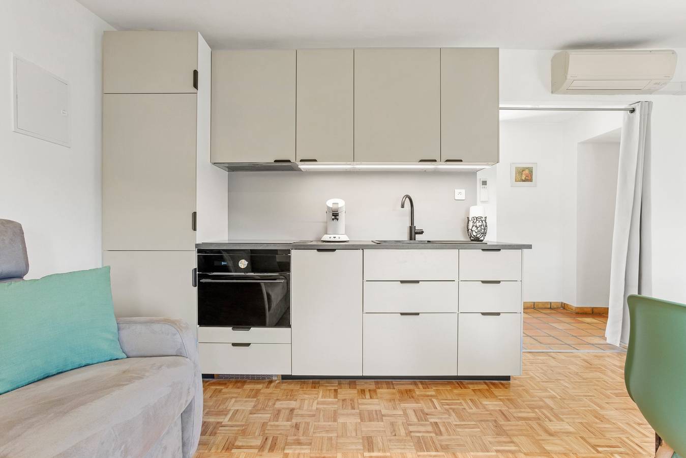Casa vacacional «Le Mas» con piscina compartida, Wi-Fi y aire acondicionado in Bras, Región Brignoles