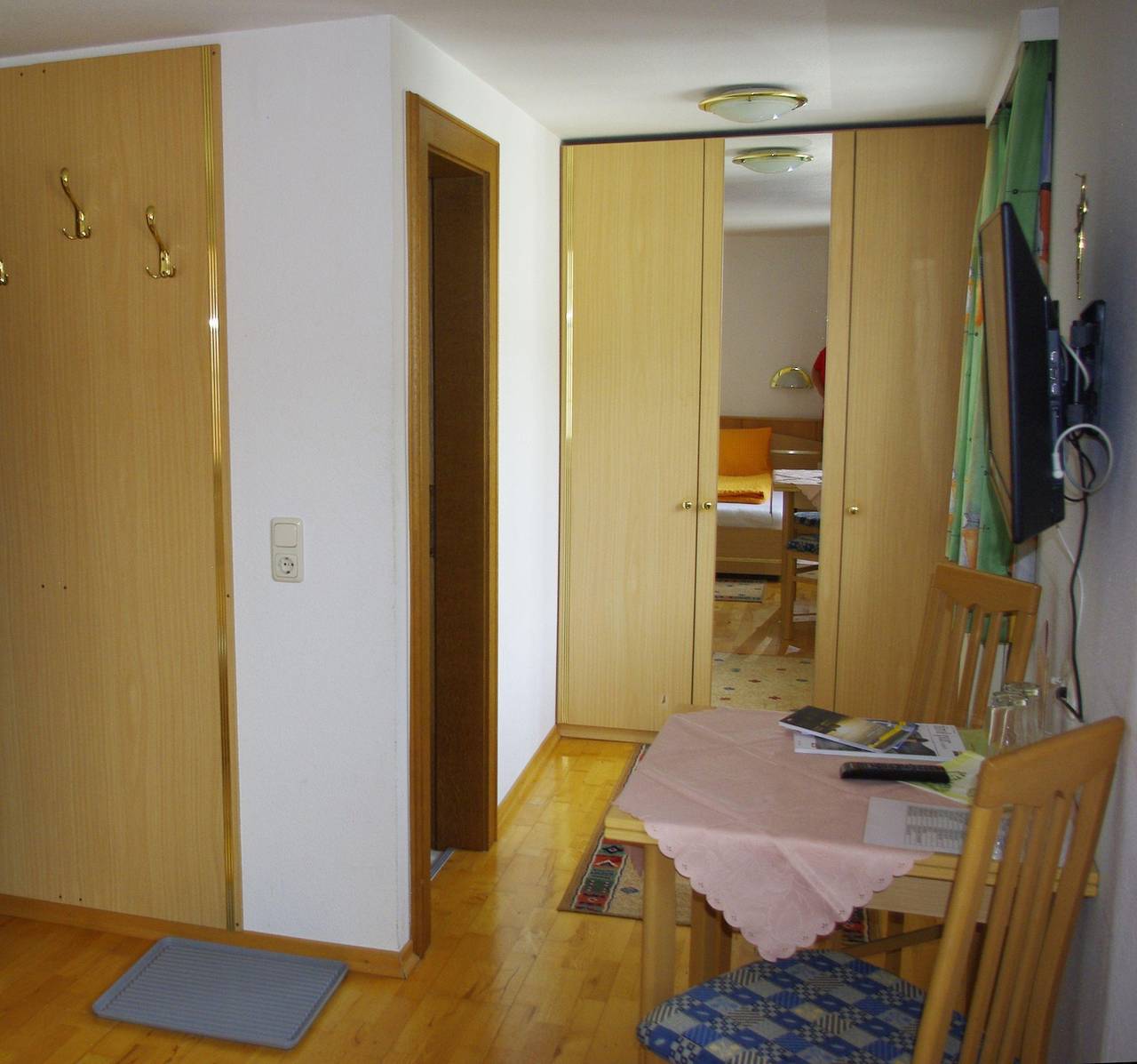 Doppelzimmer zum Wohlfühlen in Rattenberg, Kitzbüheler Alpen