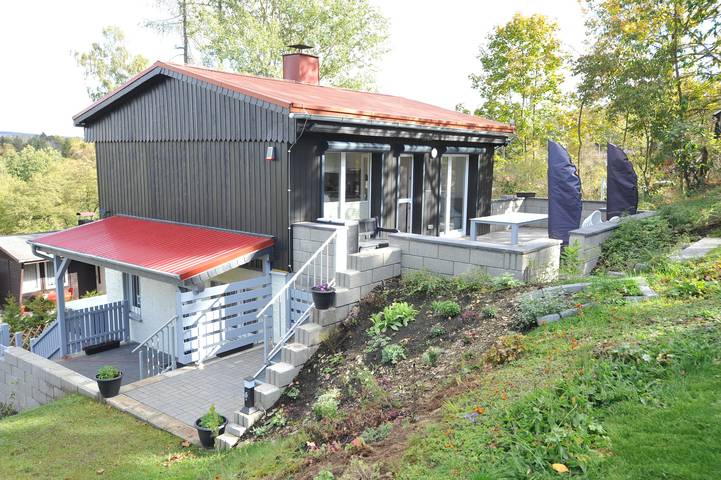 Ferienhaus für 4 Personen, mit Garten und Ausblick