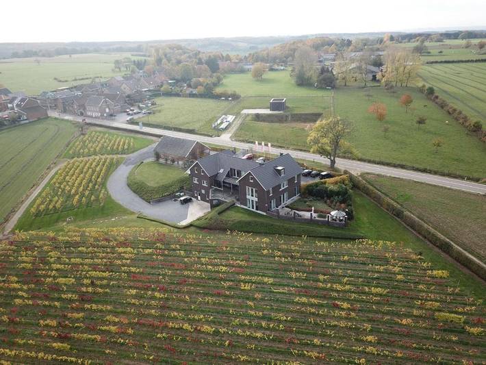 Villa voor 8 personen, met uitzicht en tuin - 1