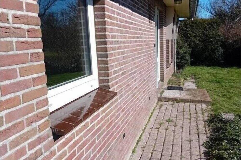 Vakantiehuis in Heeg met zwembad in Heeg, IJsselmeer