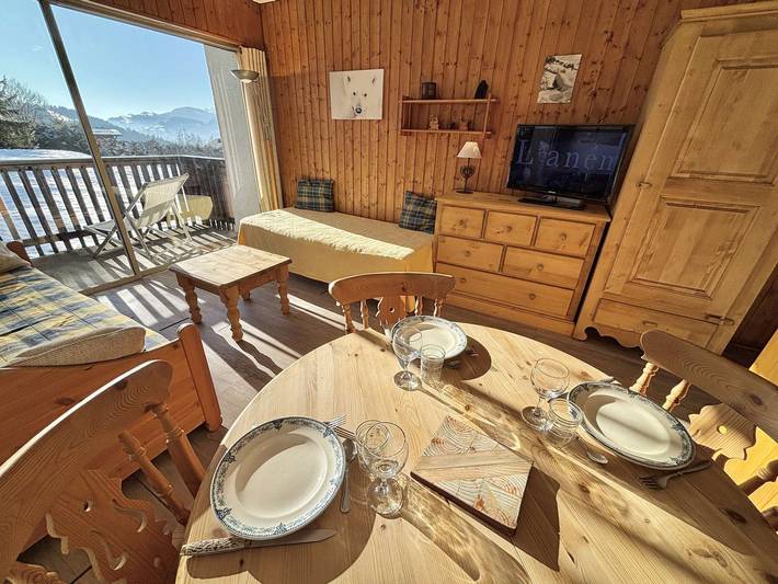 Gîte pour 3 personnes, avec balcon et piscine, animaux acceptés à Notre-Dame-de-Bellecombe - 4