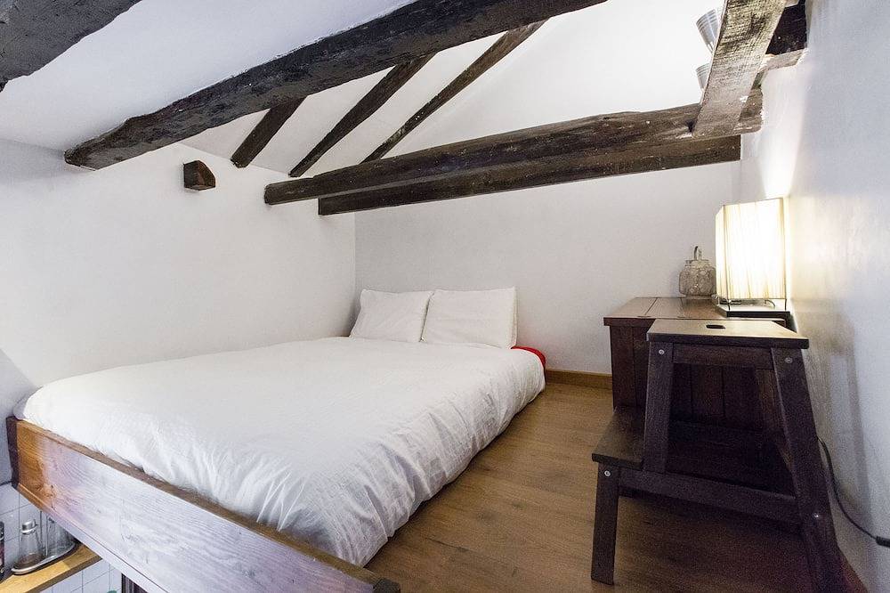 Sonniges und ruhiges Penthouse in der Mitte.  Penthouse in der Innenstadt in Centro (Madrid), Madrid