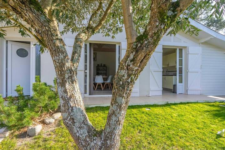 Location de vacances pour 8 personnes, avec terrasse, animaux acceptés dans Pyla-sur-Mer - 2