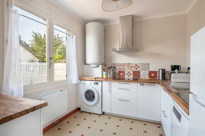 Location de vacances pour 5 personnes, avec jardin et terrasse à Saint-Michel-Chef-Chef - 2