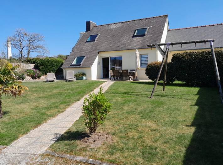 Gîte pour 6 personnes, avec terrasse et jardin