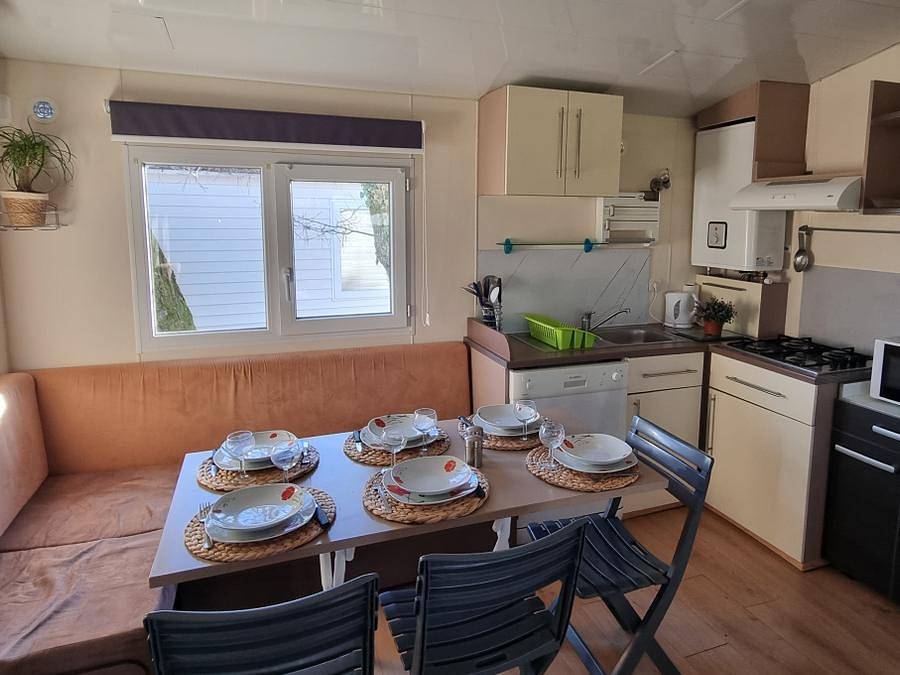 Camping La Garenne - Mobilheim 6 personen - 24 Résidence Noisette 32m2 Überdachte Terrasse + Fernseher + Geschirrspüler + Klimaanlage 1/6 Pers. in Peyrignac, Périgord Noir