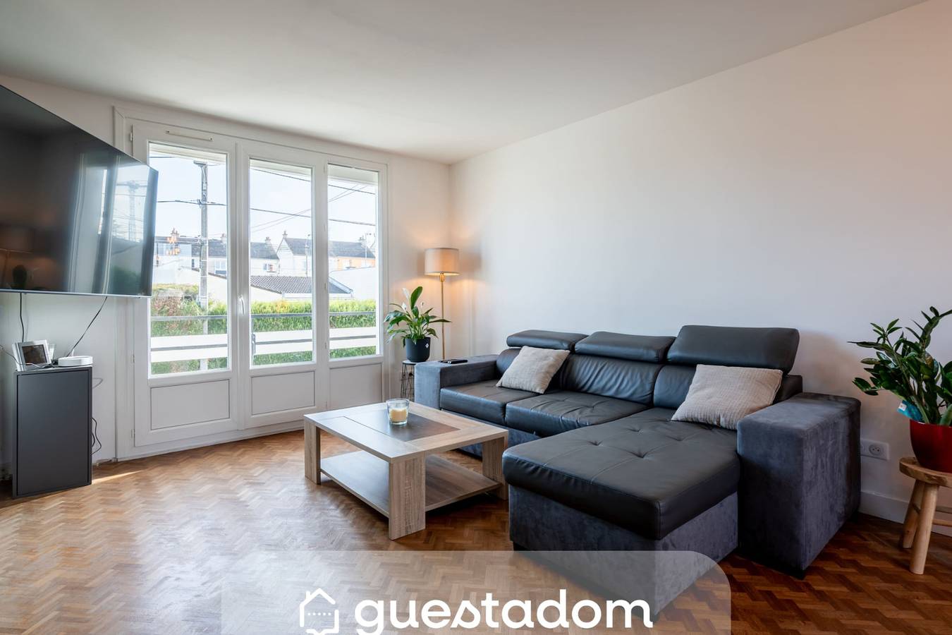 Le Théodora - Balcon - Jardin - Parking in Le Mans, Sarthe