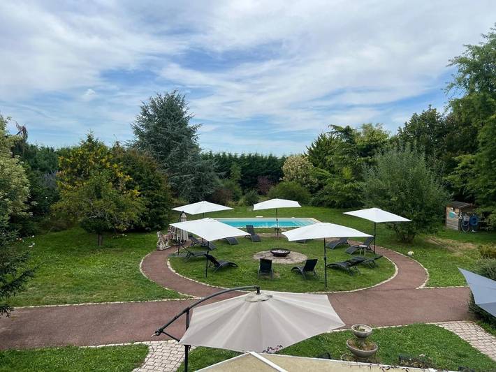 Maison de vacances pour 15 personnes, avec Terrasse et Jardin ainsi que Piscine et Vue