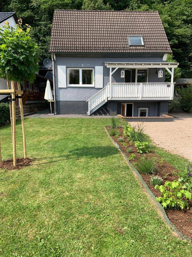 Location de vacances pour 4 personnes, avec jardin et vue, adapté aux familles dans Gemund - 2
