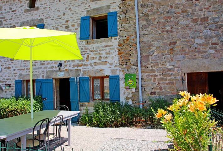 Gîte pour 12 personnes, avec terrasse, animaux acceptés - 1