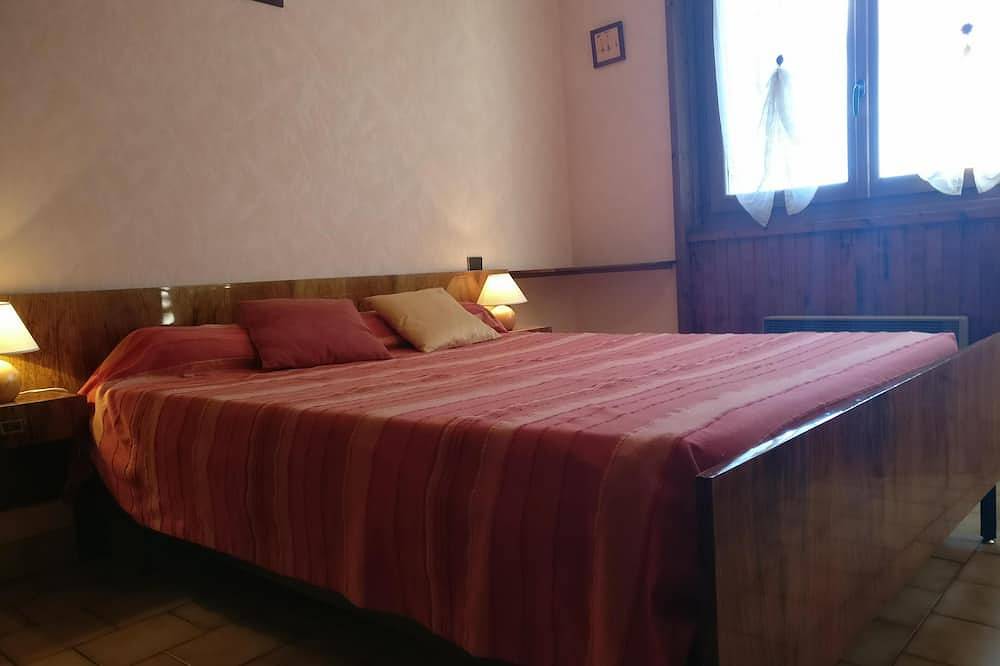 Appartement entier, Appartement T2 Dans Rdc Villa  Proche Centre Ville De Gap Quartier Calme in Gap, Région de Gap
