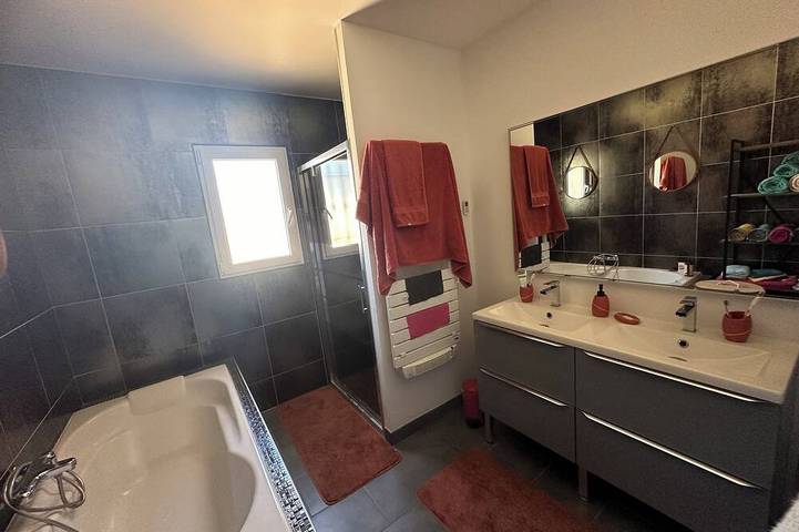 Location de vacances pour 12 personnes à Vénéjan - 4