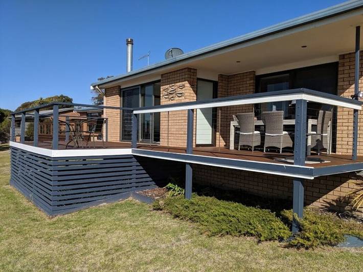 Cottage for 5 people, with terrace and garden in Tasmania