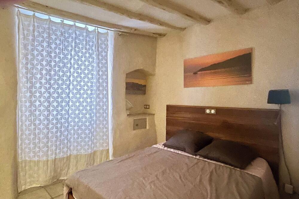 Appartement entier, Appart Sur 3 Niveaux Dans Maison 14E Siecle Au Coeur Centre Historique Bonifacio in Bonifacio, Arrondissement de Sartène