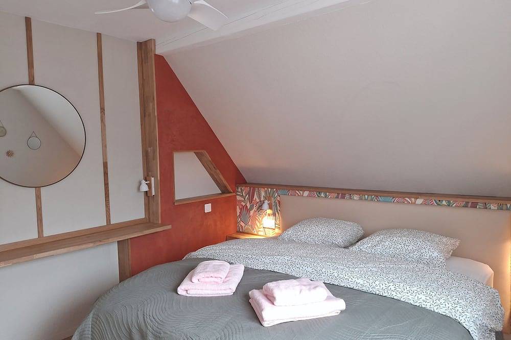 Appartement entier, Gîte Le Schopf - 3 chambres à coucher - parking gratuit -  à 25 km de Strasbourg in Scharrachbergheim-Irmstett, Nord de l'Alsace