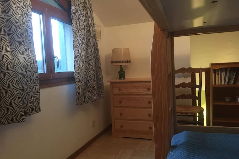 Appartement entier, Appartement confortable avec vue imprenable sur le lac de St Point in Mouthe-Lac et Mont d’Or, Jura Francais