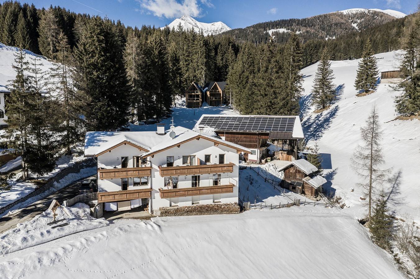 Ganze Wohnung, Ferienwohnung 'Obermüllerhof 1' mit Bergblick, Gemeinschaftsgarten und Wi-Fi in Meransen, Mühlbach