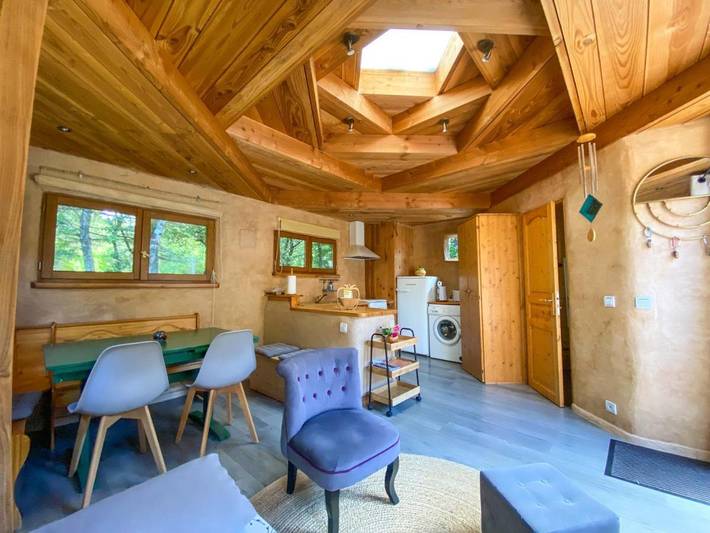 Location de vacances pour 4 personnes, avec piscine ainsi que jardin et vue à Labastide-de-Virac - 3