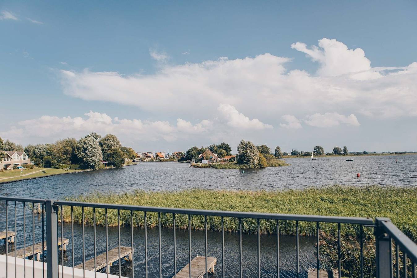 Villa für 8 Personen mit Garten in Heeg, Ijsselmeer