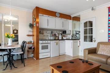 Apartment for 4 People in Saundersfoot, Pembrokeshire, Photo 2