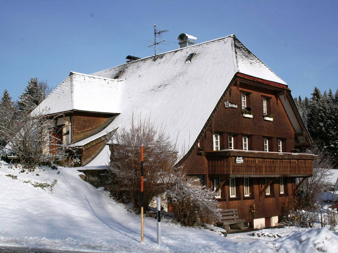 Ganze Wohnung, Ferienwohnung für 3 Personen mit Garten in Dachsberg, Südschwarzwald