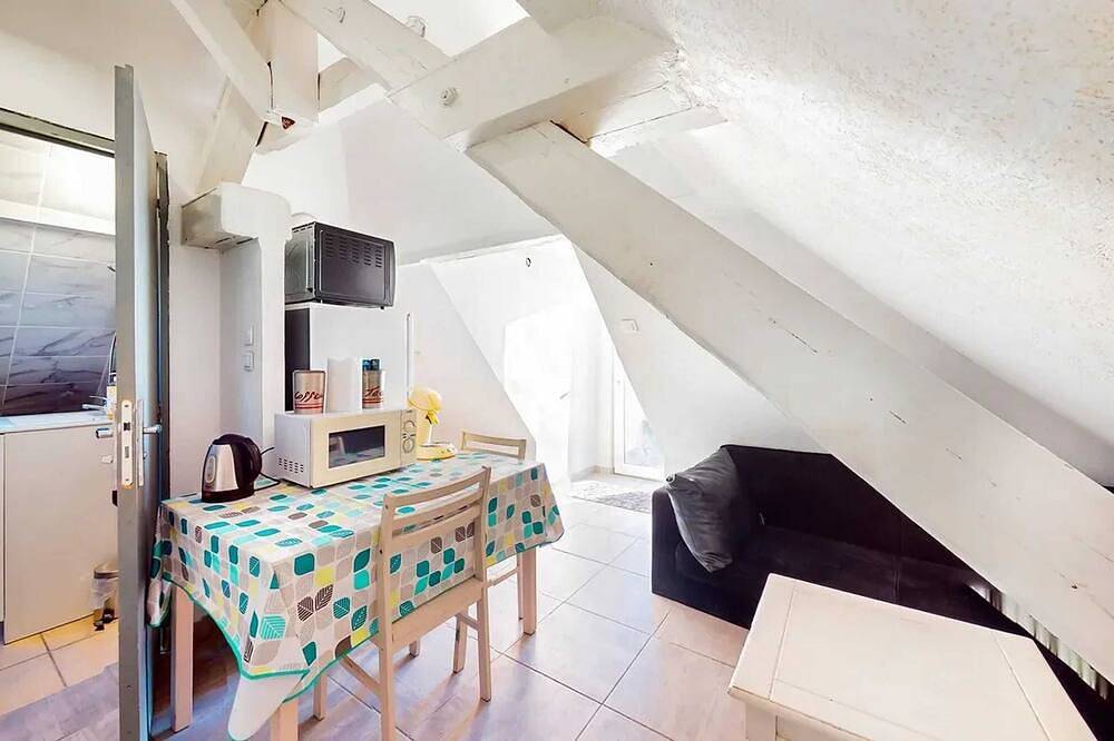 Entire apartment, Homerez - Apartment in Schiltigheim in Schiltigheim, Strasbourg region