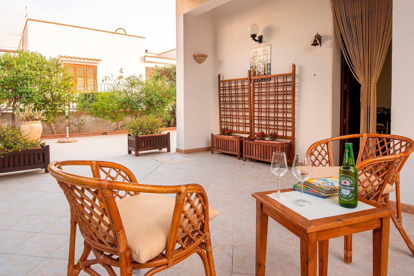 Villa 'Brezza di Limoni' cerca del mar con terrazas y aire acondicionado in San Vito Lo Capo, Provincia de Trapani