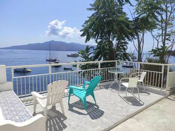 Gîte pour 4 personnes, avec vue et jardin à Santa Marina Salina