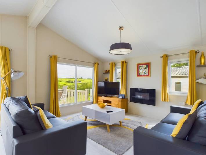 Chalet for 4 people, with balcony/terrace, child-friendly on the Isle of Wight