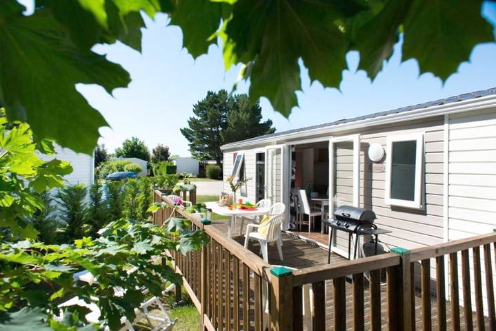 Camping pour 8 personnes, avec terrasse à Lattes - 3