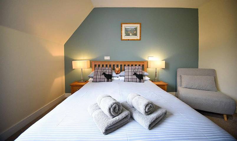 Chambre d’hôte pour 2 personnes, avec vue et jardin