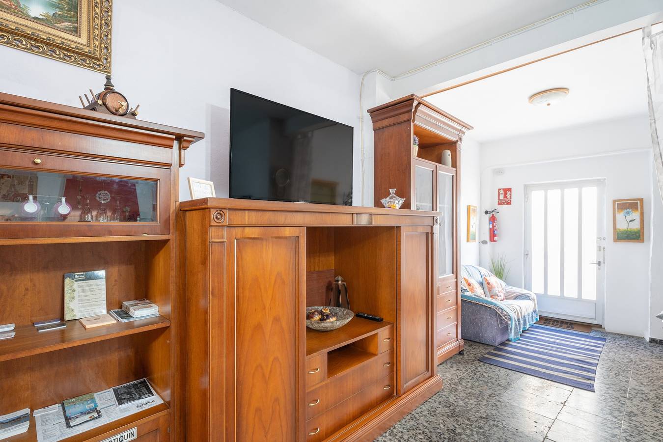 Casa de vacaciones 'Casa Ratón Perez' con terraza privada, Wi-Fi y aire acondicionado in Navarrés, Provincia de Valencia