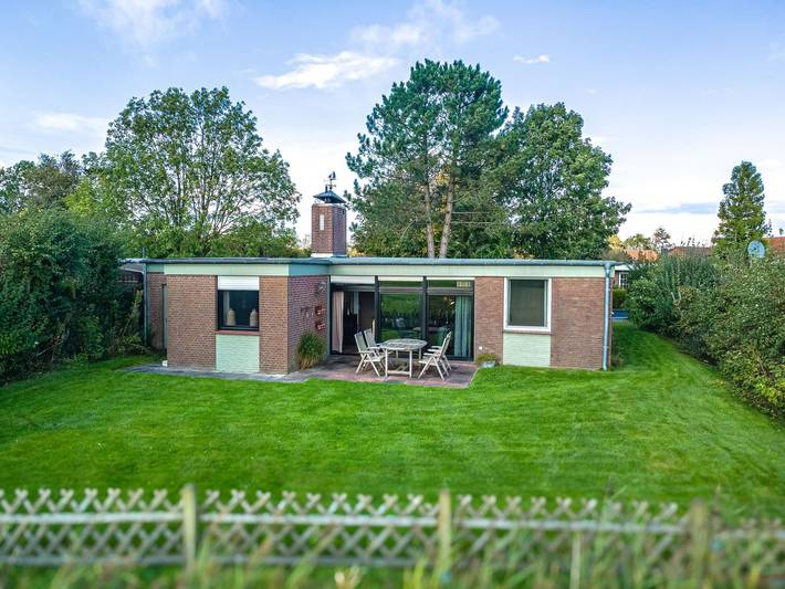 Ferienhaus für 4 Personen, mit Terrasse und Garten in Bensersiel - 2