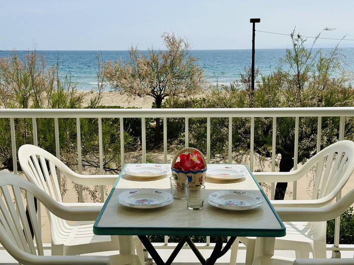 Apartamento entero, 2121 Alexandra 1-6, En 1ª Linea De La Playa Más Espaciosa De Roses, Vista Mar, Gran Terraza. in Santa Margarida, Roses