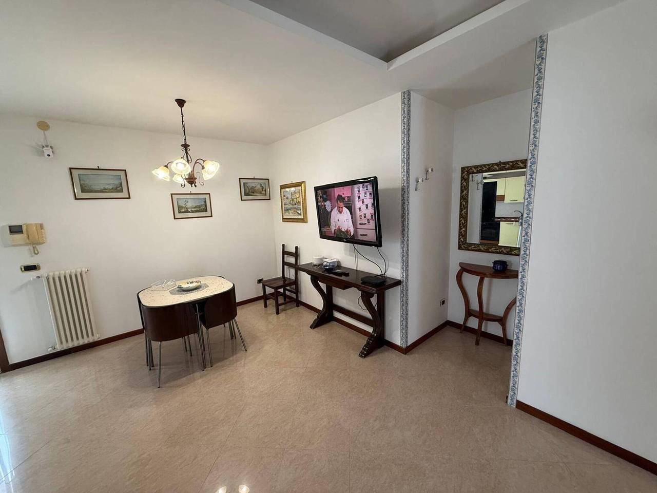 Ganze Wohnung, Suite Ermosa: Apartment mit privatem Garten, Wlan und Klimaanlage in Pozzuoli, Neapel Provinz
