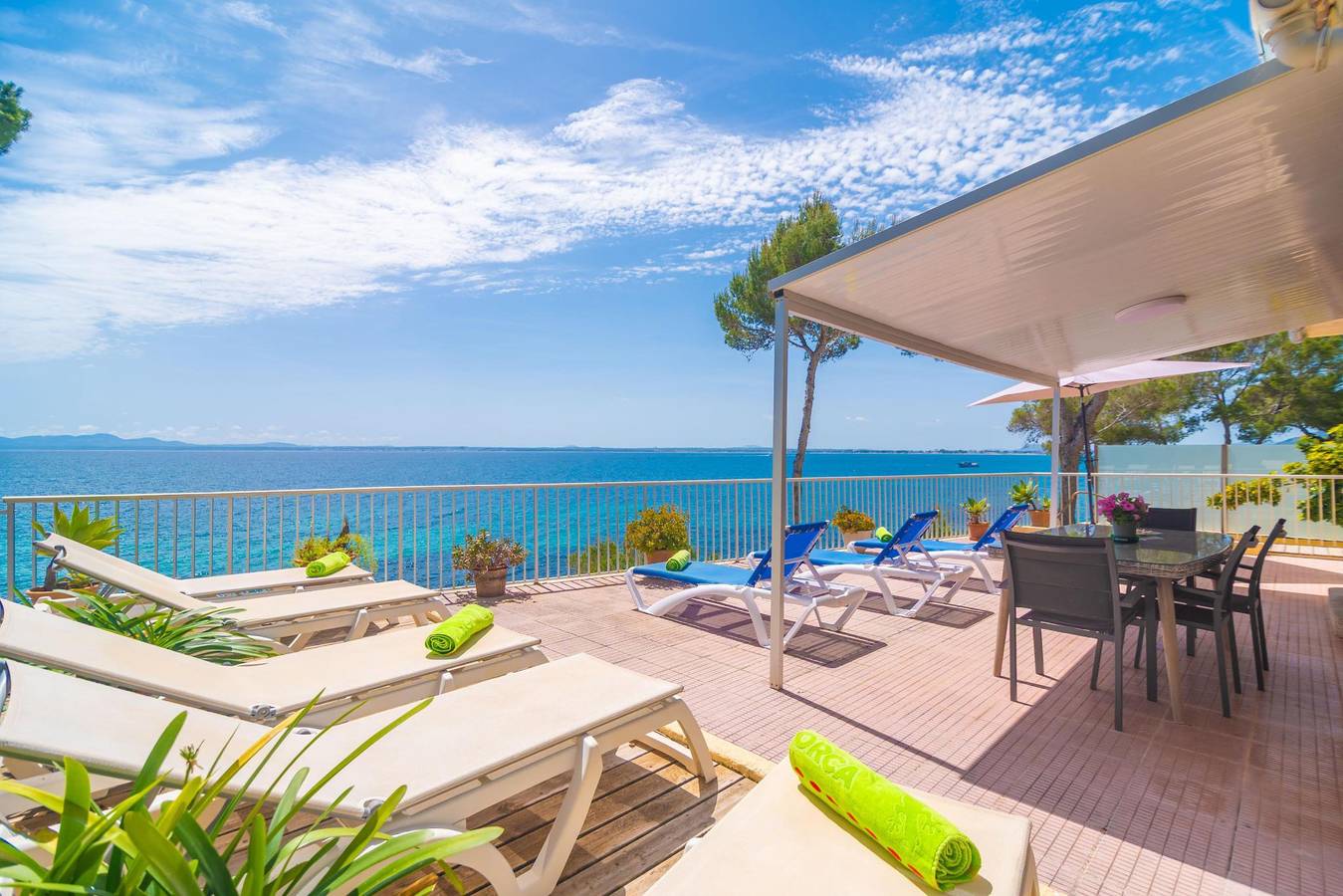 Far D’Alcanada - Schönes Haus direkt am Meer in Alcanada mit kostenlosem Wlan in Alcanada, Alcúdia