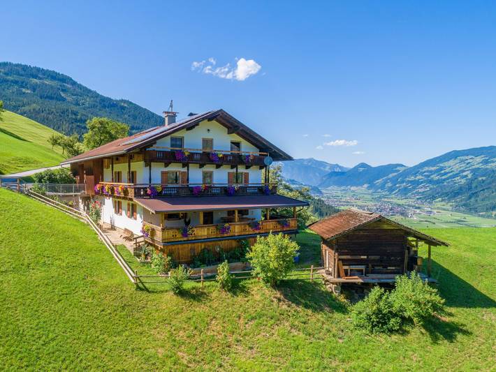 Ferienwohnung für 6 Personen, mit Balkon und Garten im Ski-Optimal Hochzillertal