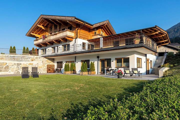 Ganze Wohnung, Gemütliche Ferienwohnung mit freiem Blick auf die umliegende Bergwelt in Stubaier Alpen, Inzing